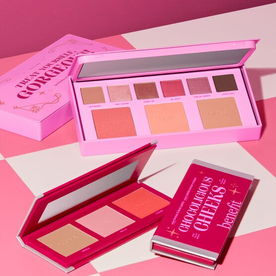 HOLIDAY KIT  TREAT YOURSELF
